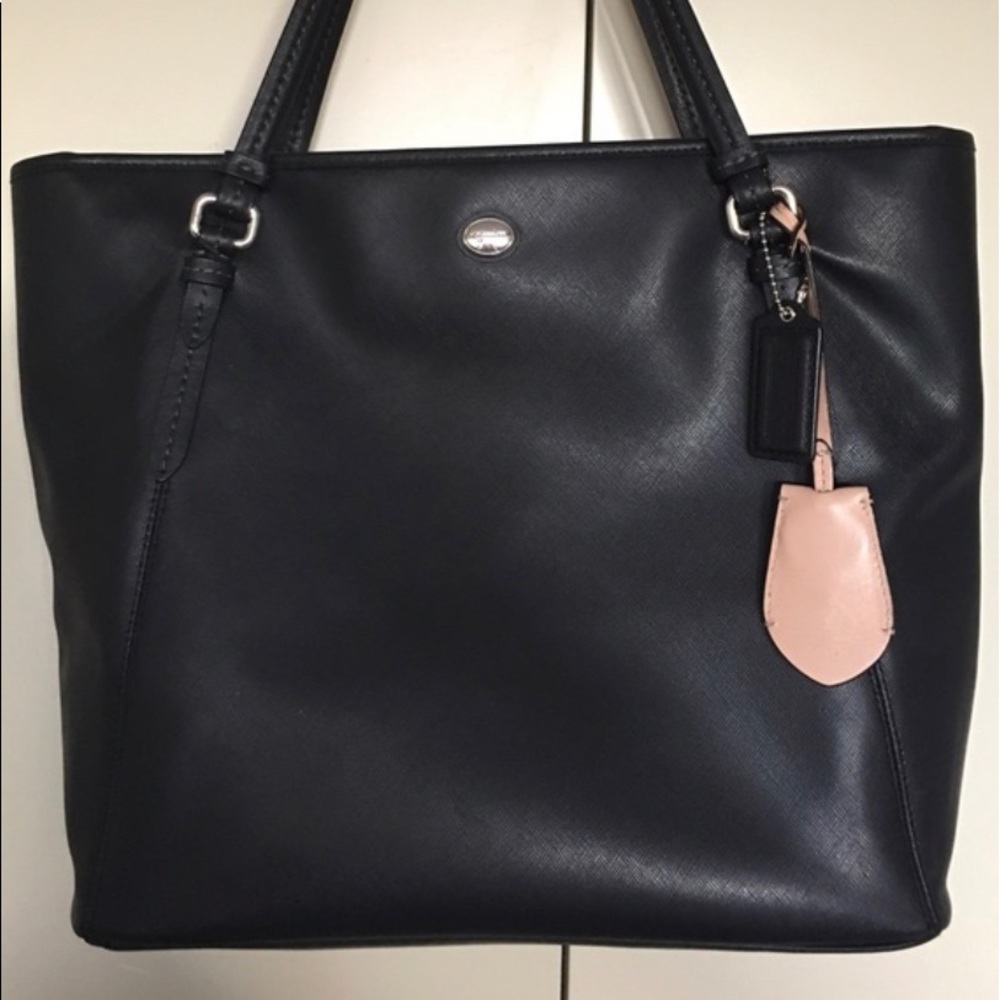 Coach tote bag- large black pebbled leather